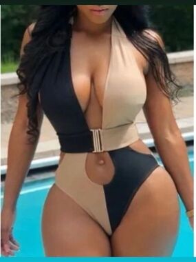 Two-Tone Cutout Plunge One-Piece Swimsuit - Black & Beige
